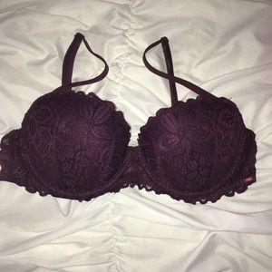 PINK Victoria’s Secret date push up bra. 36 B